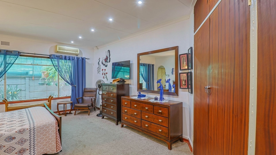 4 Bedroom Property for Sale in Protea Park North West